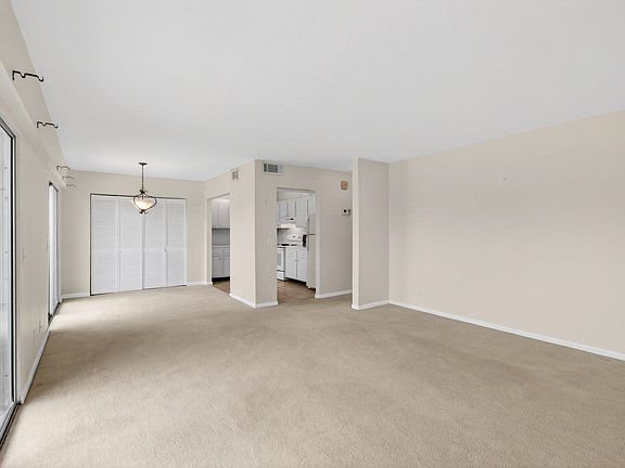 2nd image of 35 Mansfield A
