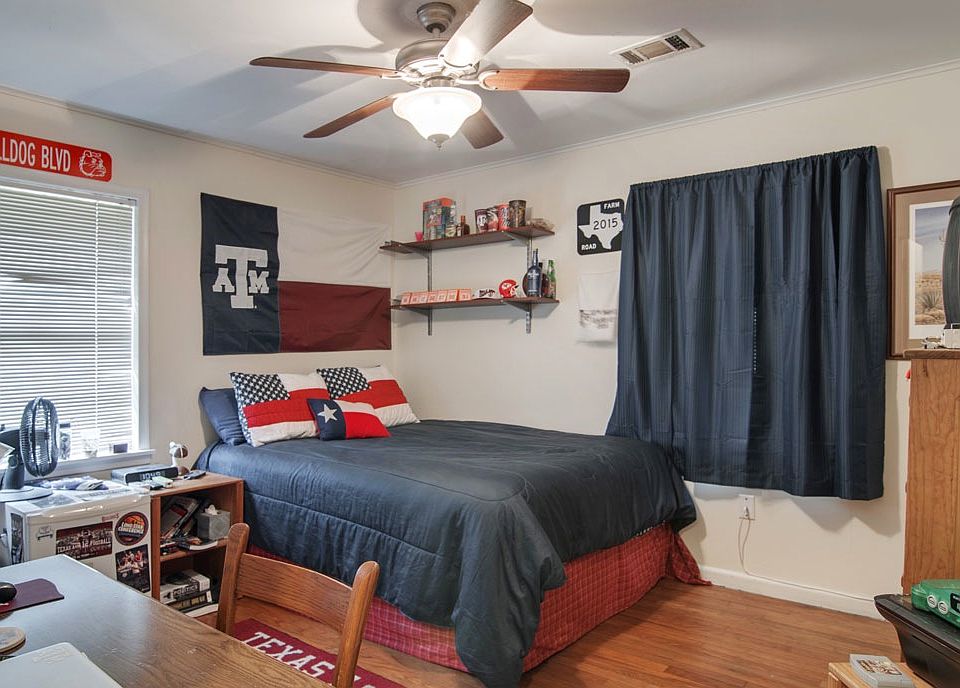 1st image of 1018 Harrington Ave