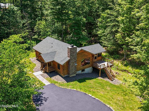 2nd image of 316 Mohonk Road
