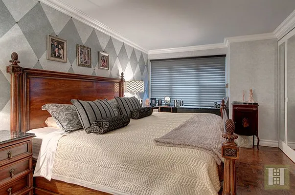 Sold by Halstead Real Estate | media 19