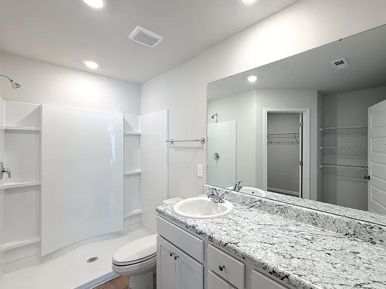 128 Challenger Way — Photo 19