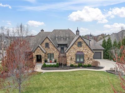 15917 King St, Overland Park, KS, 66221