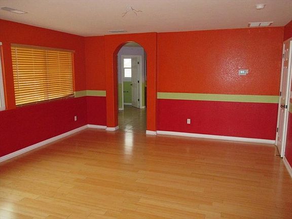 4th image of 1303 Renison Ln