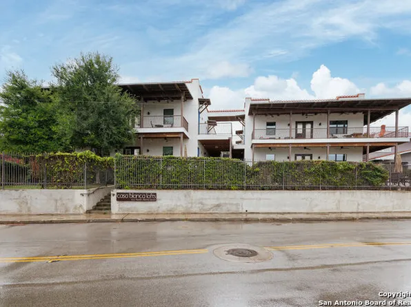 1542 N Alamo St, San Antonio, TX