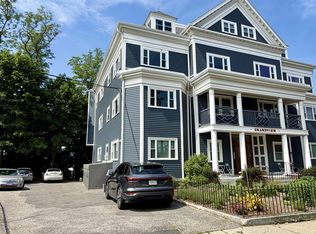 82 Munroe St, Somerville, MA 02143