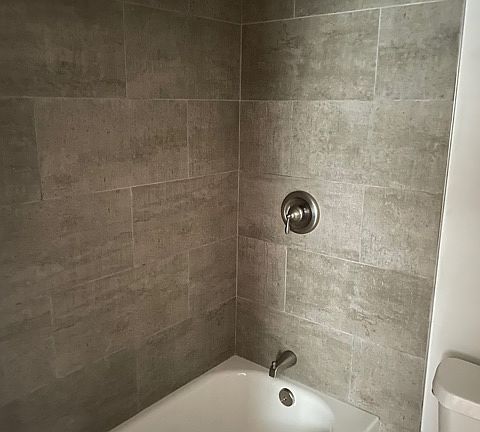 3rd image of 1003 S Houston St #3A