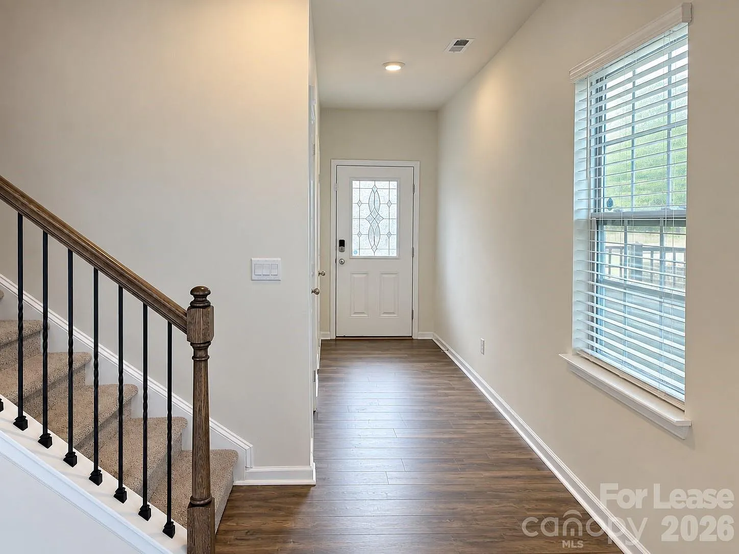 4 bed, 2.5 bath, $2,197 — Photo 2