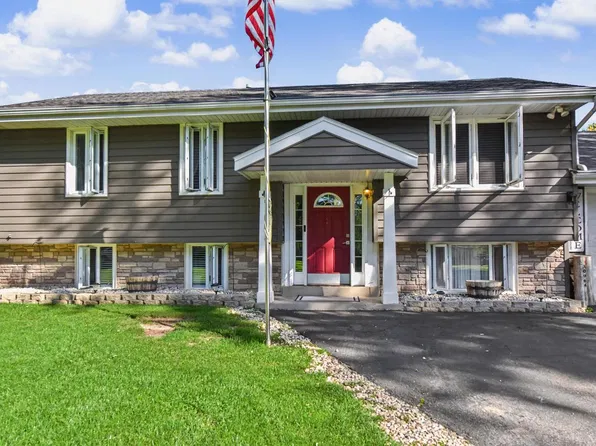 S88W30964 Meyer DRIVE, Mukwonago, WI 53149