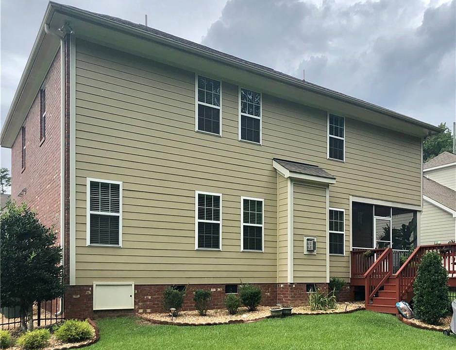 2nd image of 109 Shadow Oak Ln #109