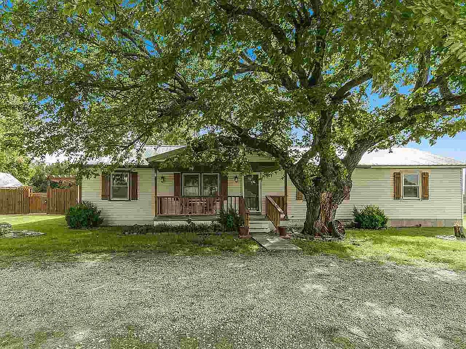 1st image of 5302 S 190th St