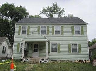 908 Bertrand St, Manhattan, KS 66502