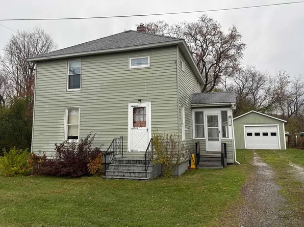 407 Lake Road, St. Albans Town, VT 05478