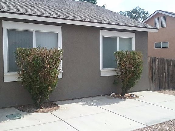 5th image of 10161 Lawson Ave