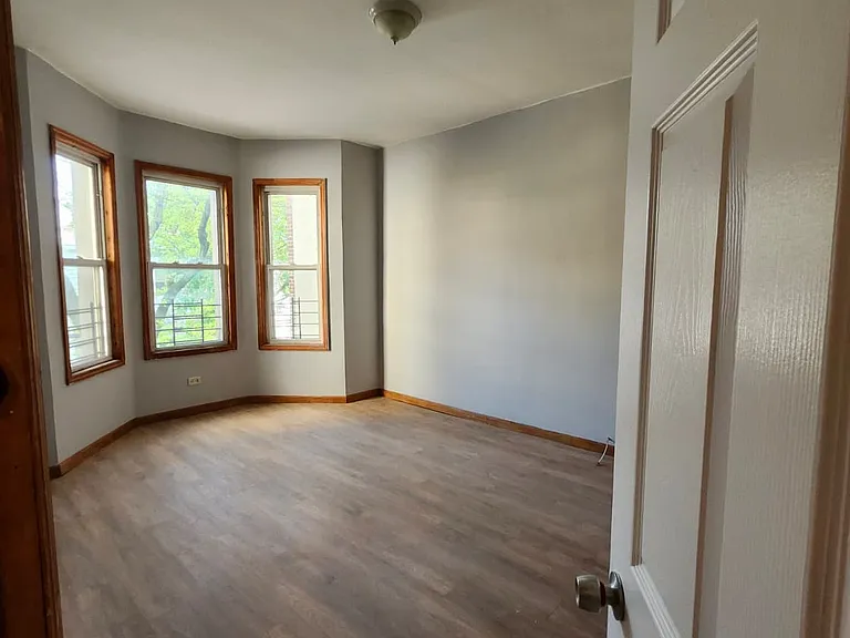 3287 Hull Ave #2 — Photo 7