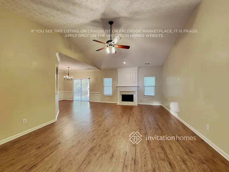 527 Gables Ct — Photo 5