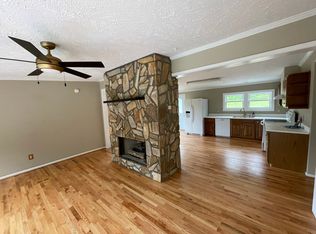 (Undisclosed Address), Swannanoa, NC 28778