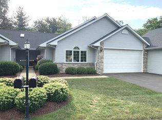 814 Oakland Dr, Dekalb, IL 60115