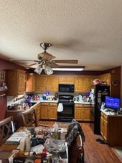 3rd image of 8032 N Brooklyn Ave