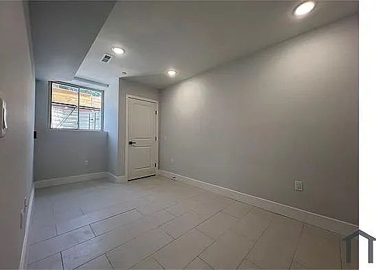 4th image of 627 Brooklyn St #110C