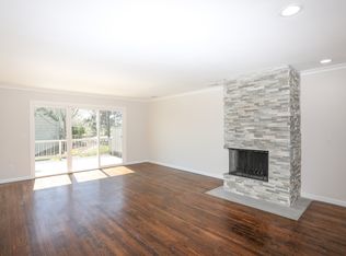 3003 Mitchell Rd, Westhampton Beach, NY 11978