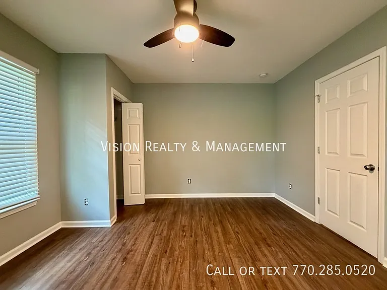 374 Paines Ave NW — Photo 11