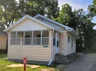 1110 Maginn Ct, Mount Morris, MI 48458