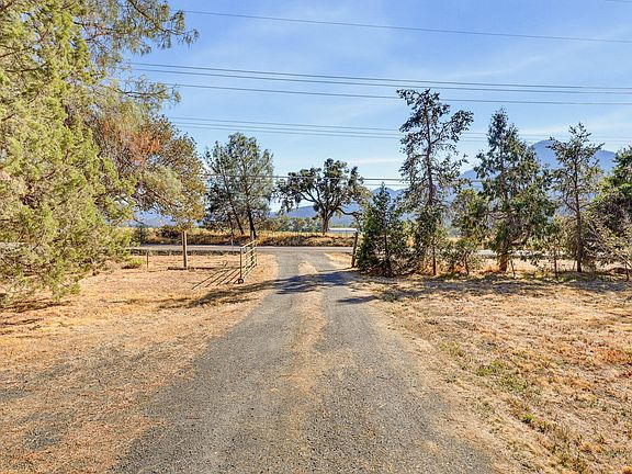 4th image of 8744 Highway 238