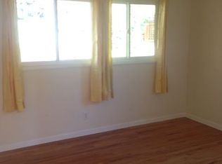 295 Iowa St, Ashland, OR 97520