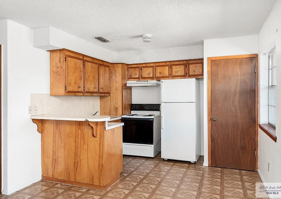 1st image of 1005 Apollo Ave #9