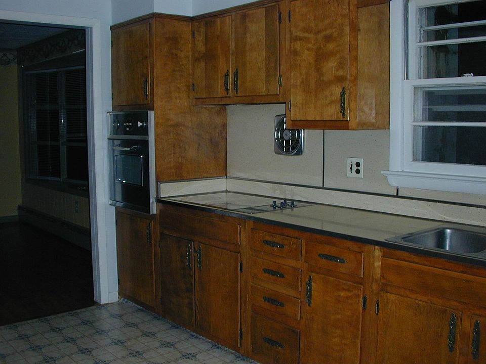 kitchen - upstairs