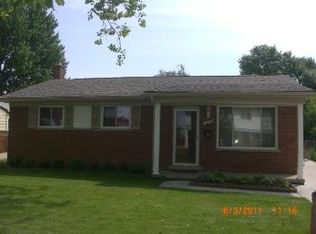 1338 Kenilworth Pl, Clawson, MI 48017
