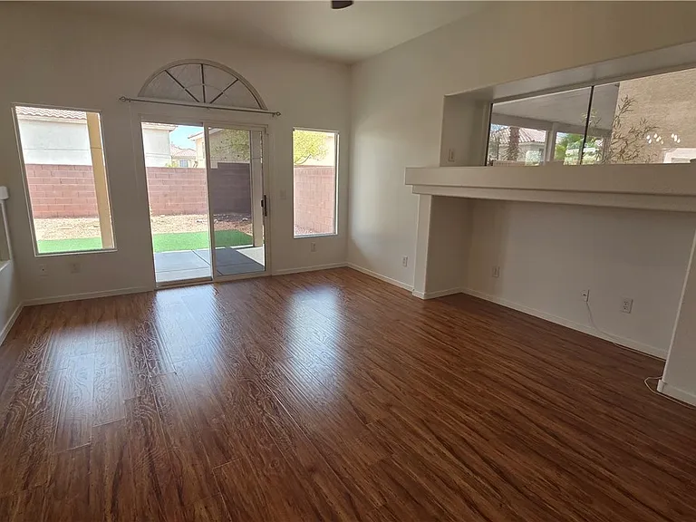 7642 Good Fortune Ct — Photo 14