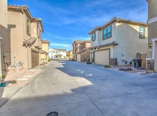 252 N Scott Dr, Chandler, AZ 85225