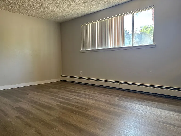 751 W Prentice Ave #101-B — Photo 6