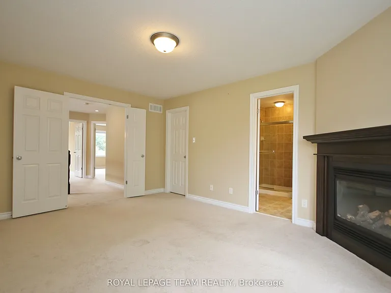 593 Clearbrook Dr — Photo 14