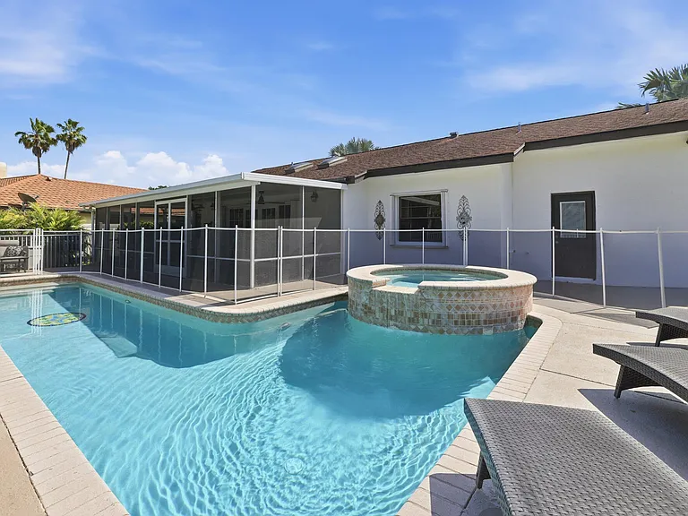 13684 Exotica Ln — Photo 23