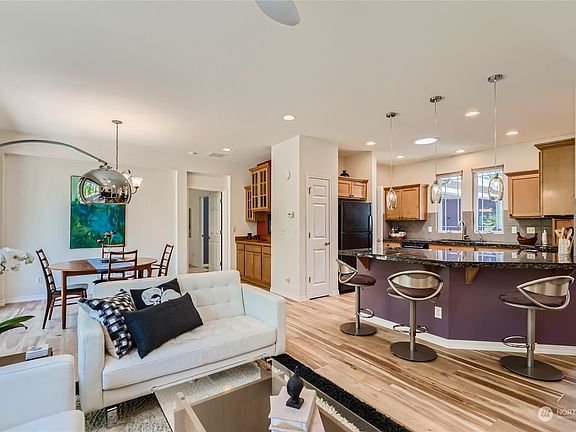 4th image of 23558 NE 122nd Court