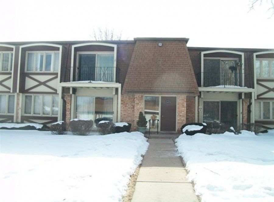 1st image of 5701 Park Pl APT C2