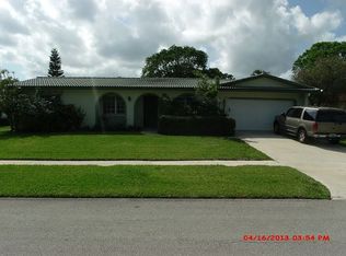811 NW 42nd Ave, Coconut Creek, FL 33066