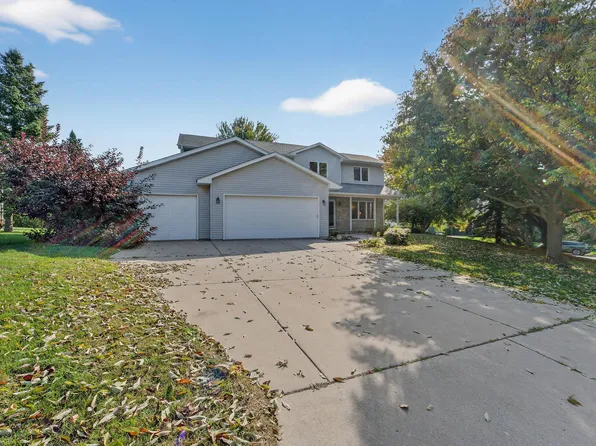 2940 Richardson St, Fitchburg, WI 53711