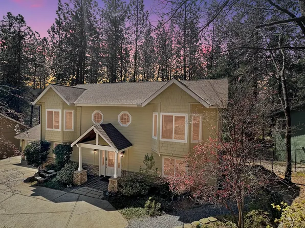 10891 Lower Circle Dr, Grass Valley, CA 95949