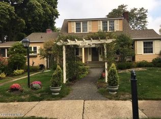 1212 W Dale Ave, Muskegon, MI 49441