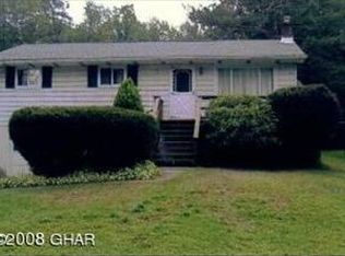 5261 Rr 5, Hazleton, PA 18201