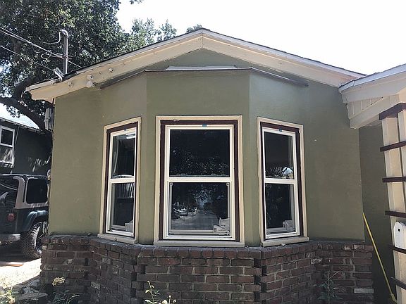 3rd image of 10132 Haines Canyon Ave