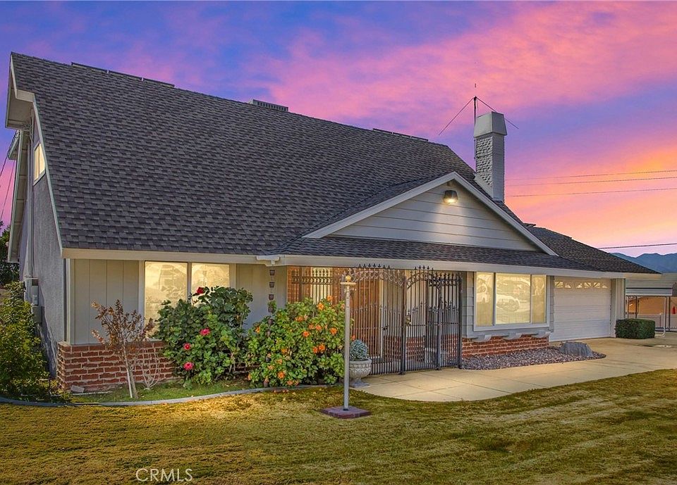 1st image of 3751 Oleander Dr