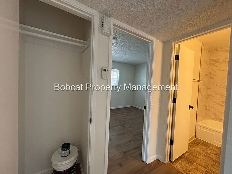1501 N Edmonds Dr #A — Photo 11