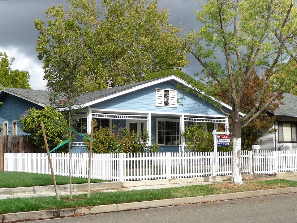 1st image of 424 Pleasant St
