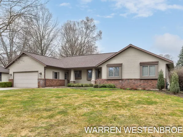 600 Alice Ave W, Zeeland, MI 49464