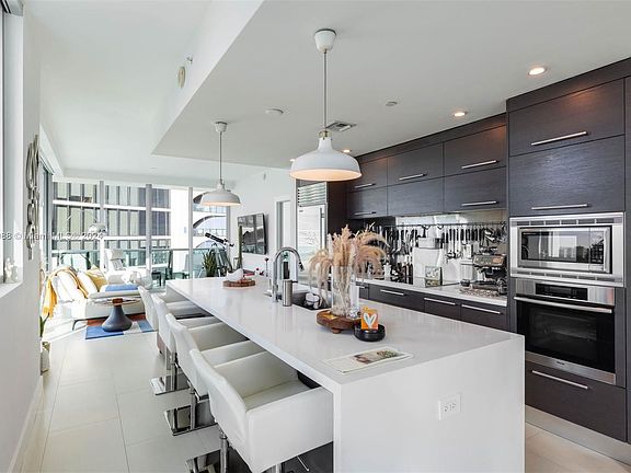 5th image of 900 Biscayne Blvd APT 2312