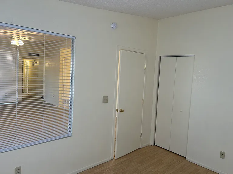 E 2nd Pl — Photo 53